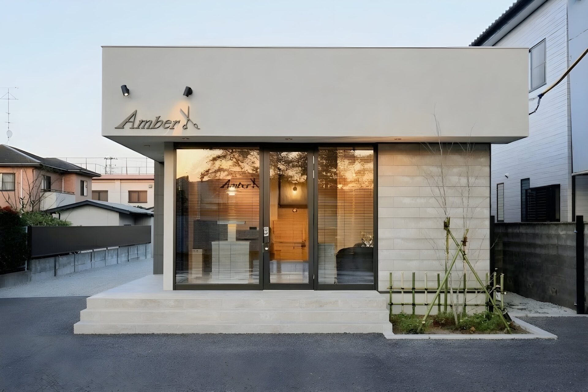 自分だけの時間を過ごす理容室のアイキャッチ